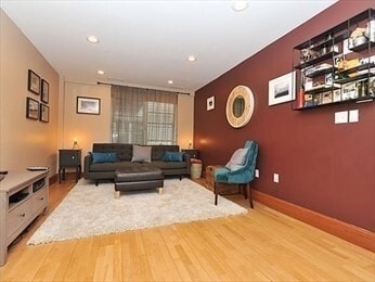 Building Photo - 2440 Massachusetts Ave Unit 11
