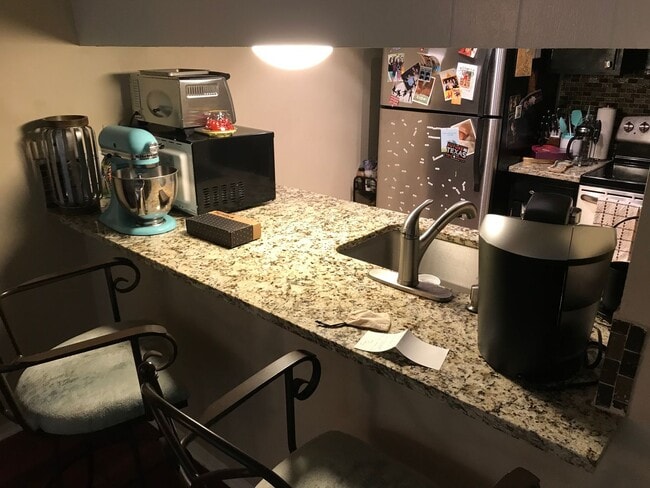 Photo - PRE-LEASE - HUGE HYDE PARK 1 BEDROOM - REAL WOOD FLOORS - $1375 - AVAIL AUG 10 2026