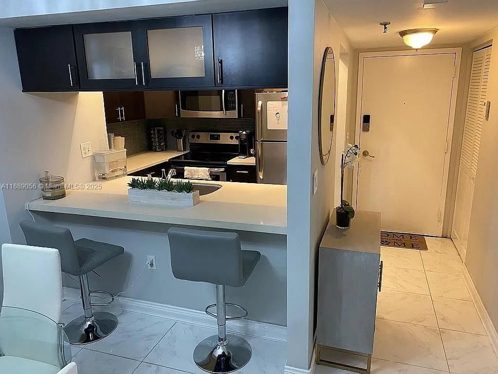 Photo - 800 N Miami Ave