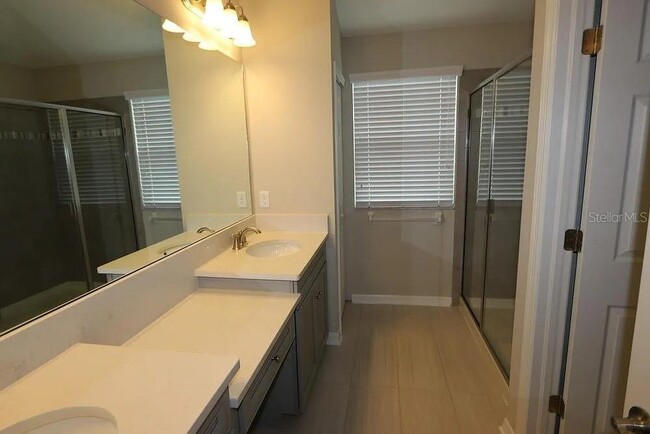 Photo - 29897 Southwell Ln