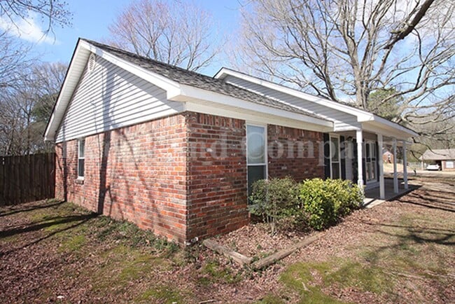 Photo - 5901 Tishomingo Dr