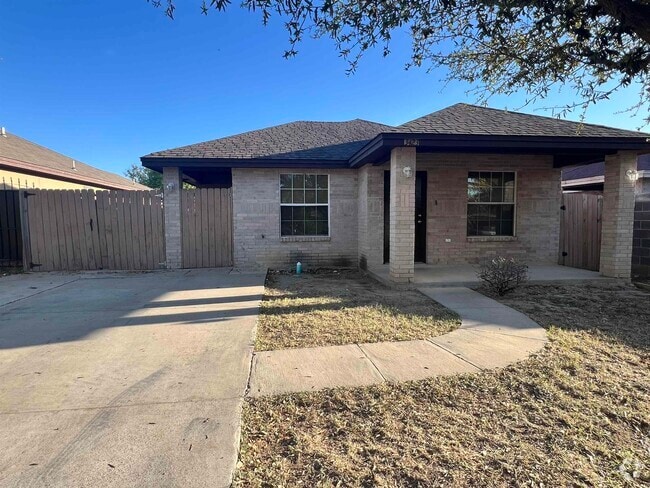 Building Photo - 3423 Pecan St Rental