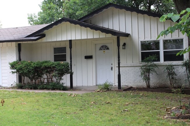Photo - Steller 3 bed 3 bath home for rent!!!