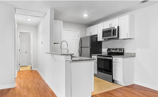 King George Apartments - King George Apartments