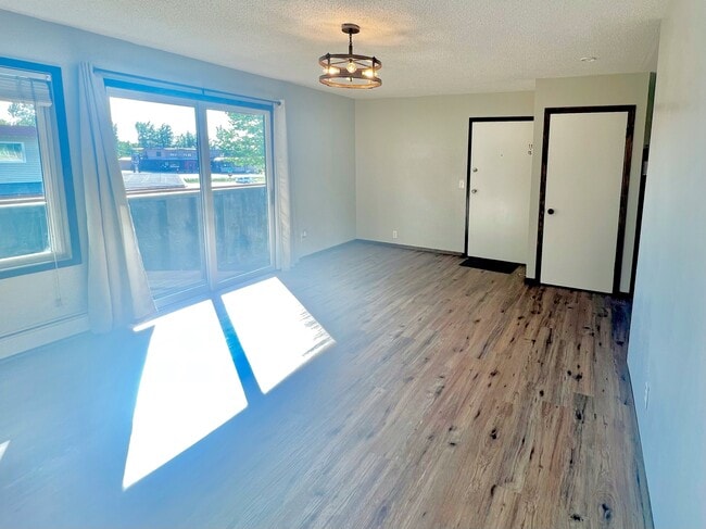 Photo - 1832 Dare Ave Unit 4