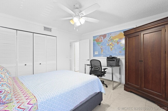 5172 SE Club Way Unit 207