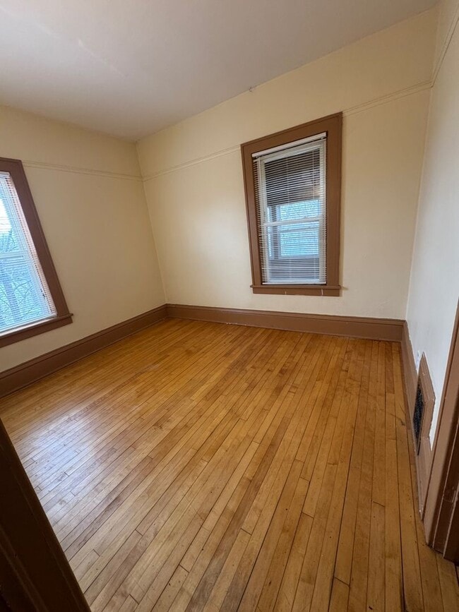 Photo - 1259 N Main St Unit 1259-2