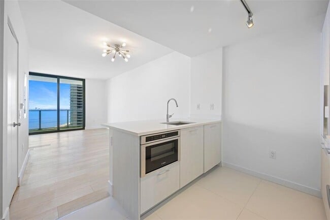 Photo - 501 NE 31st St Unit 3804