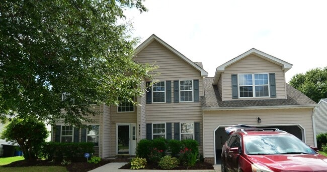 Photo - Renovated home with Sunroom!