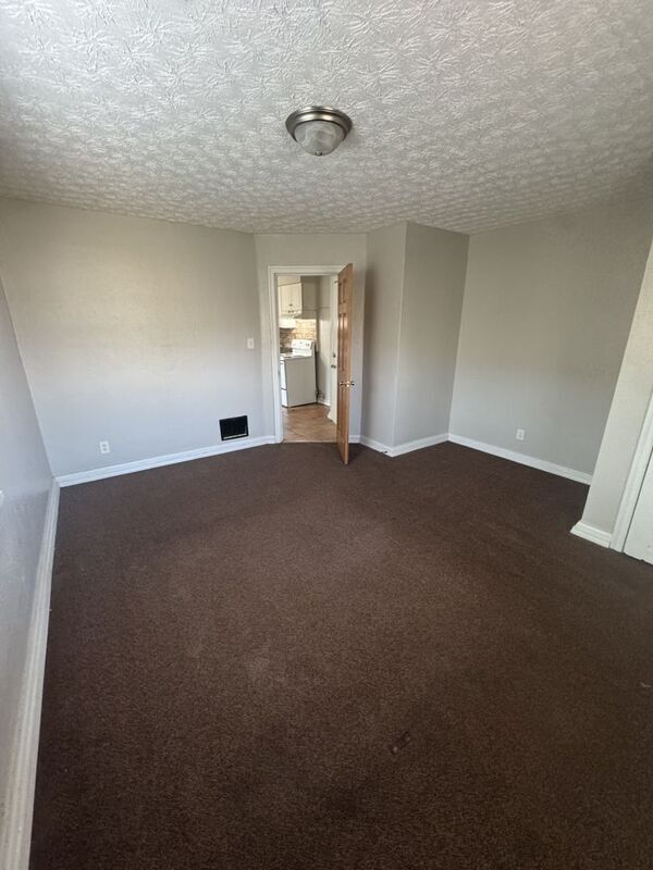 Photo - 321 W Norman Ave