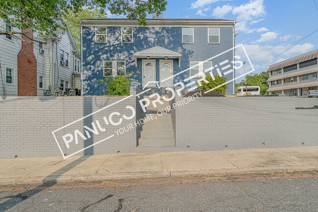 Photo - 108 Adams St