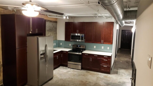 Building Photo - 6825 Avenue C Unit C