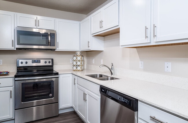 The Ridge Apartments