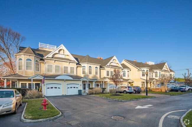 Photo - Bay Village Apartments