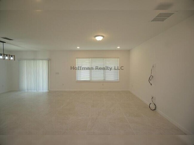 Photo - Modern 4-Bedroom Home in Summers Cay