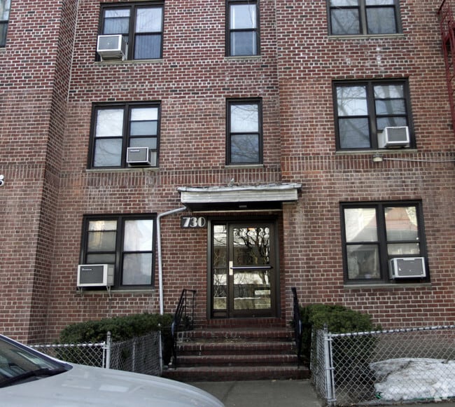 Photo - Wakefield Coop