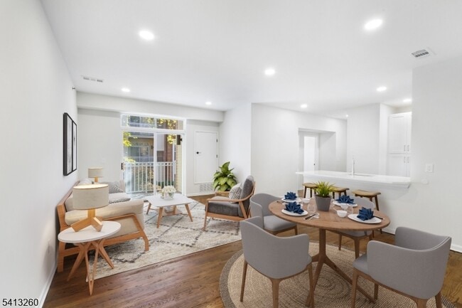 Photo - 50 Maple Ave Unit 214