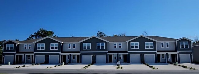 Building Photo - 6577 SW 81st Lp