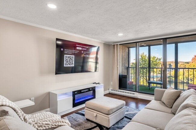 Photo - 55 River Rd Unit 6C