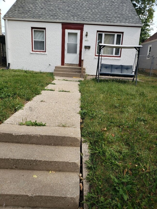 Building Photo - 4422 N 30th St