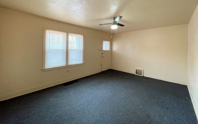 Photo - 7 N Elm St Unit 9 N Elm