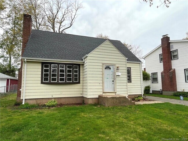 Photo - 79 Goodwin Ave