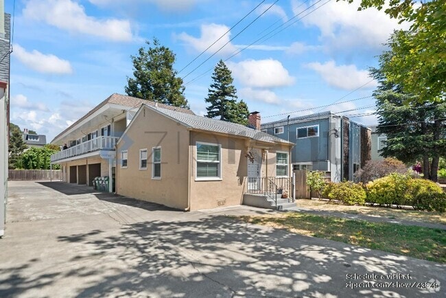 Building Photo - 1422 Sherman St Rental