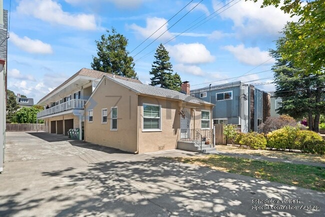 Building Photo - 1422 Sherman St Rental