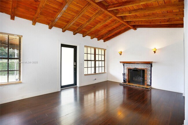 Photo - 1027 SW 22nd St