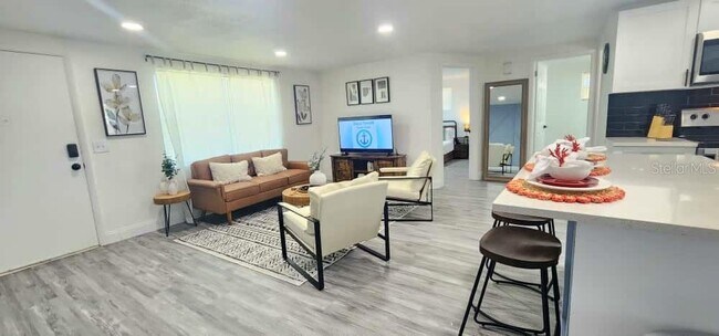Photo - 4012 Valencia Dr
