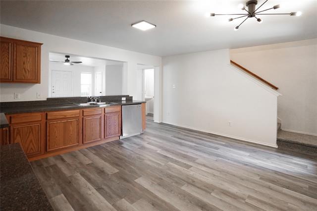 Photo - 4917 Captains Pl