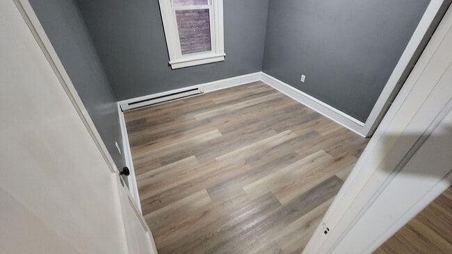 Photo - 198/200 1-5 1st street Unit APT 3