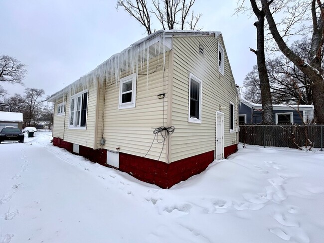 Photo - Three Bedroom Home in Muskegon