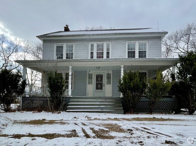 Building Photo - 2952 Main St Rental