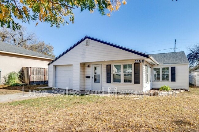 Photo - 1133 S Miles Ave