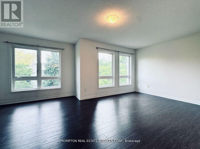 Photo - 19 Anndale Dr
