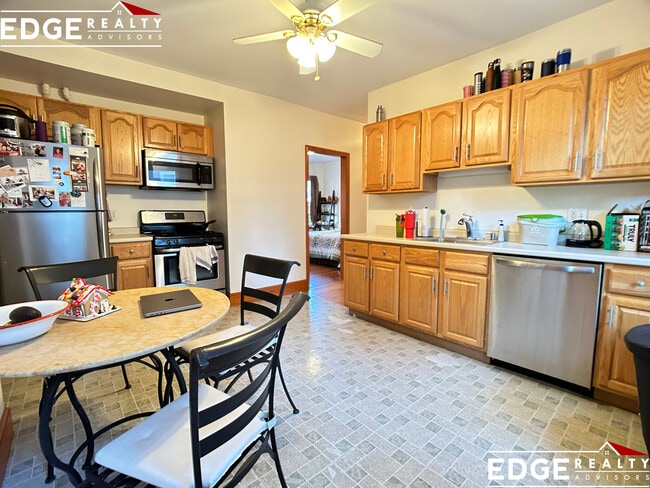 Photo - 12 Montcalm Ave Unidad 1