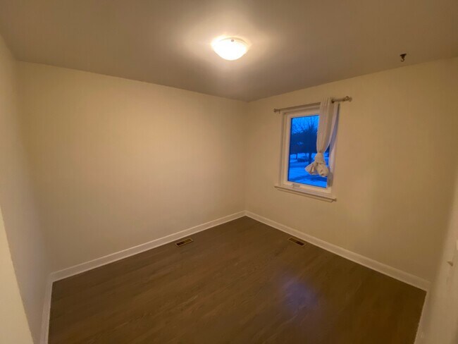 Photo - 16 Peking Rd