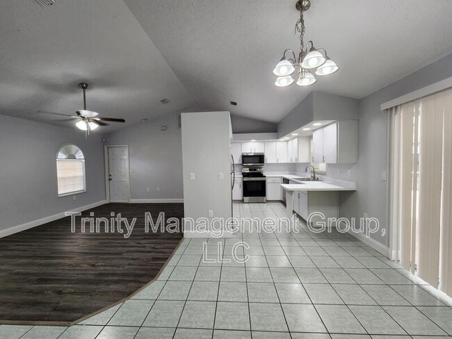 Photo - 13496 Wilburton St