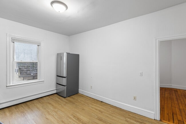 Photo - 52 Dennis Ave Unit 2