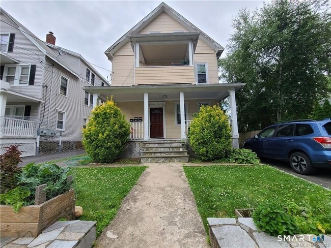 Photo - 518 Midland St