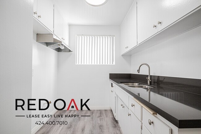 Photo - Limited Time Special of 2 Weeks Free! Char... Unidad 3