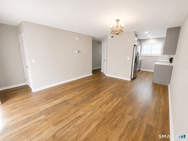 Photo - 511 W Main St Unit 19