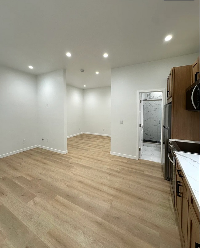 Photo - 3879 Ecochee Ave