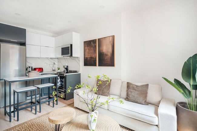 Photo - 319 E 14th St Unit ID1238449P