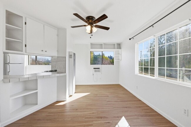 Photo - 614 Redwood Ave