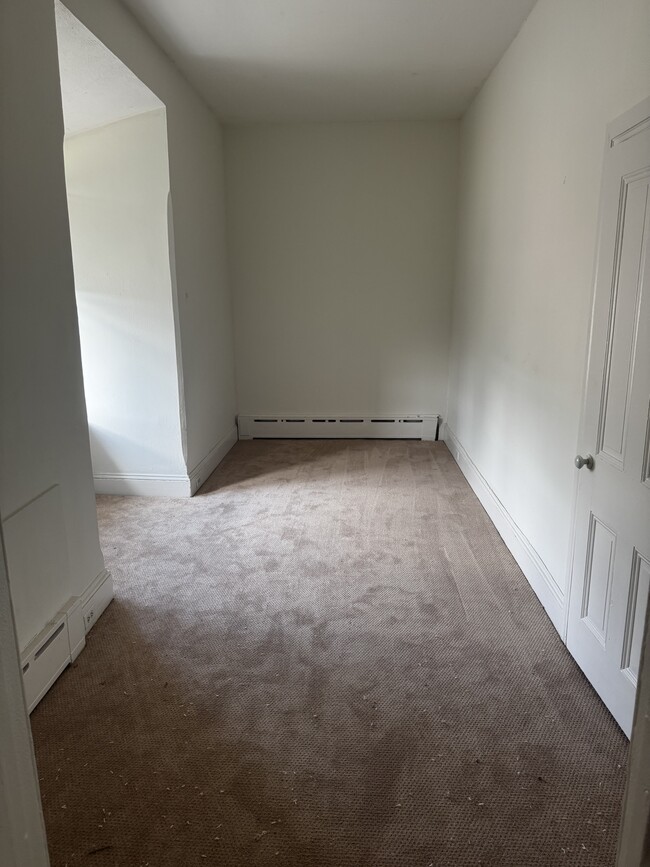 Photo - 201 Bradford Ave Unit Apt 3