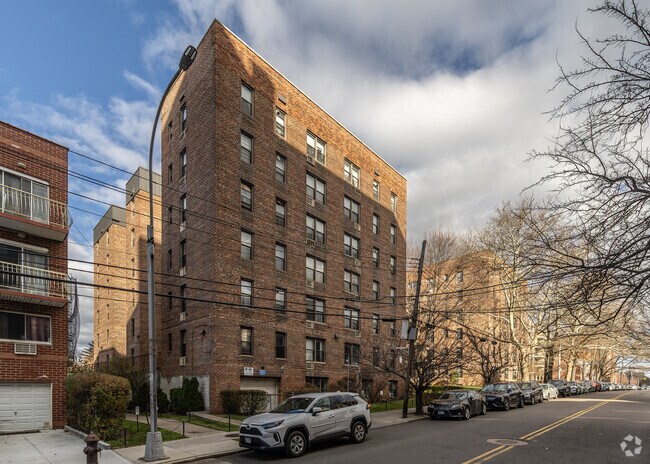 140-33 34th Ave - 140-33 34th Ave