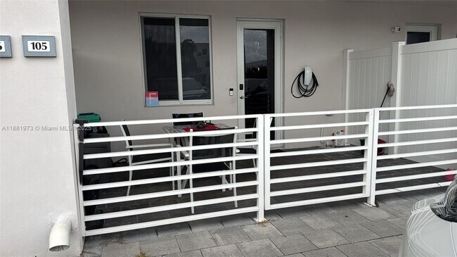 Photo - 6455 NW 103rd Pl