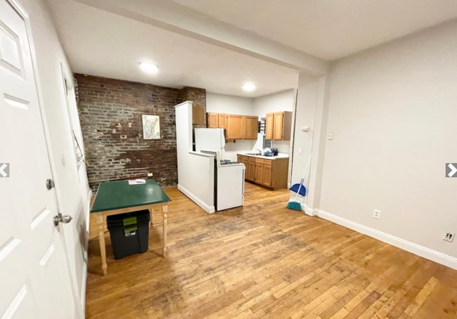 Photo - 733 Parker St Unit 1